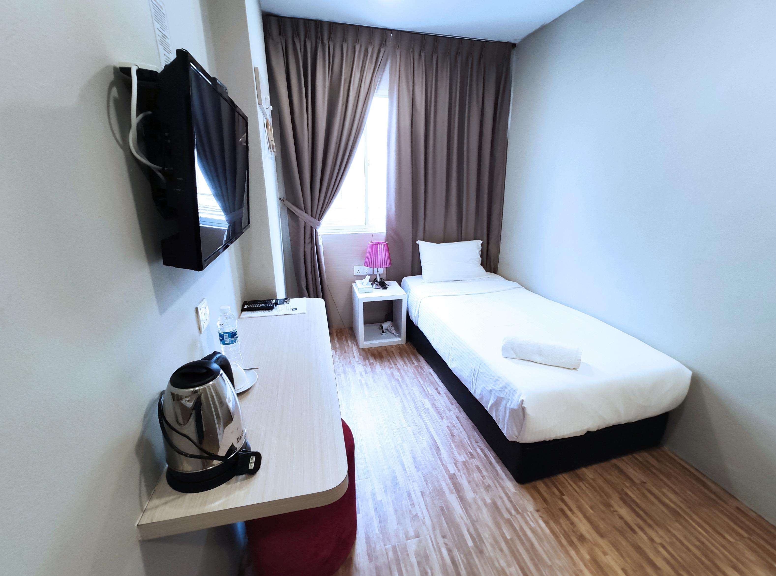 Princess Hotel Pontian Pontian Kechil Exterior foto