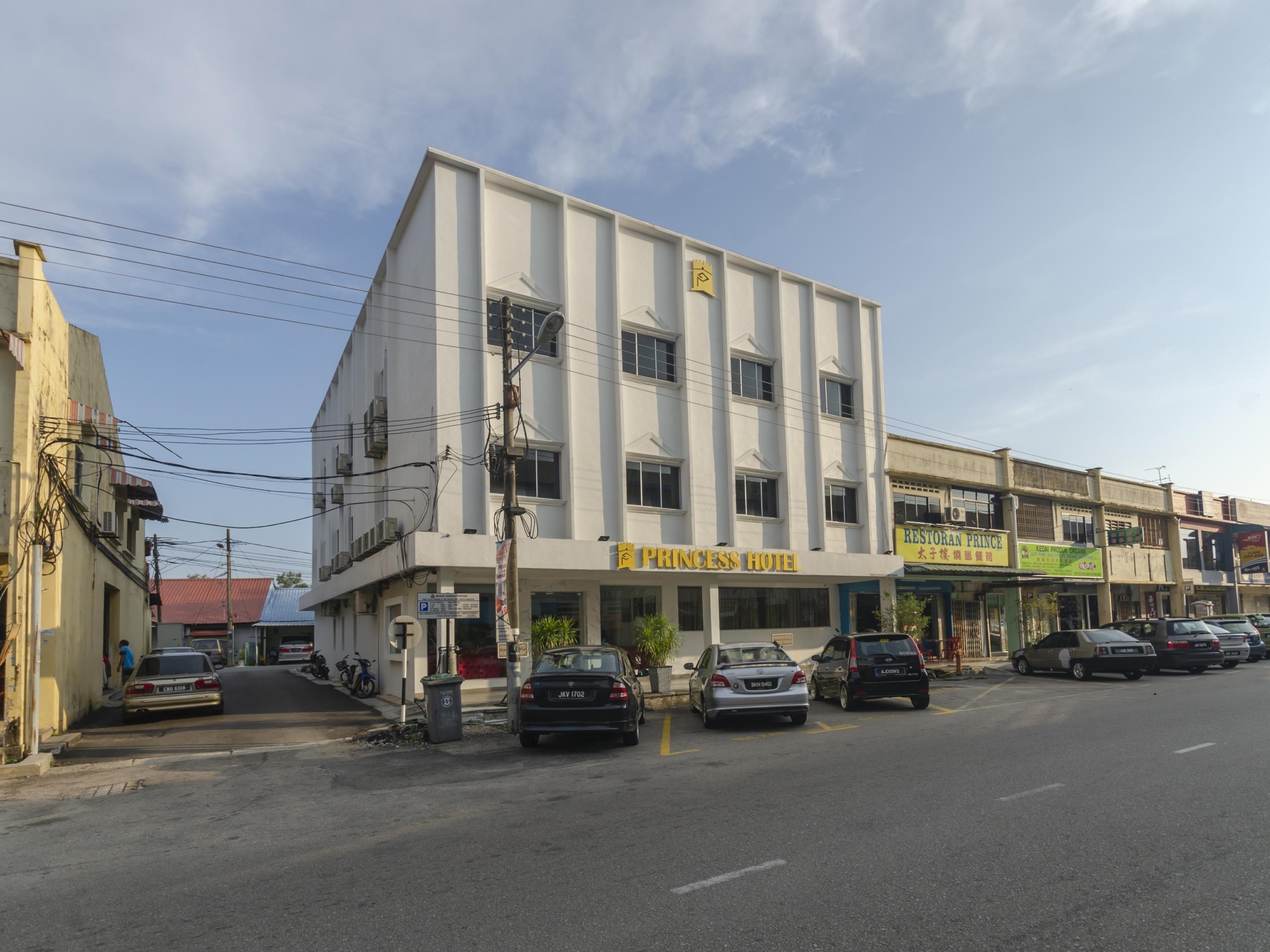 Princess Hotel Pontian Pontian Kechil Exterior foto