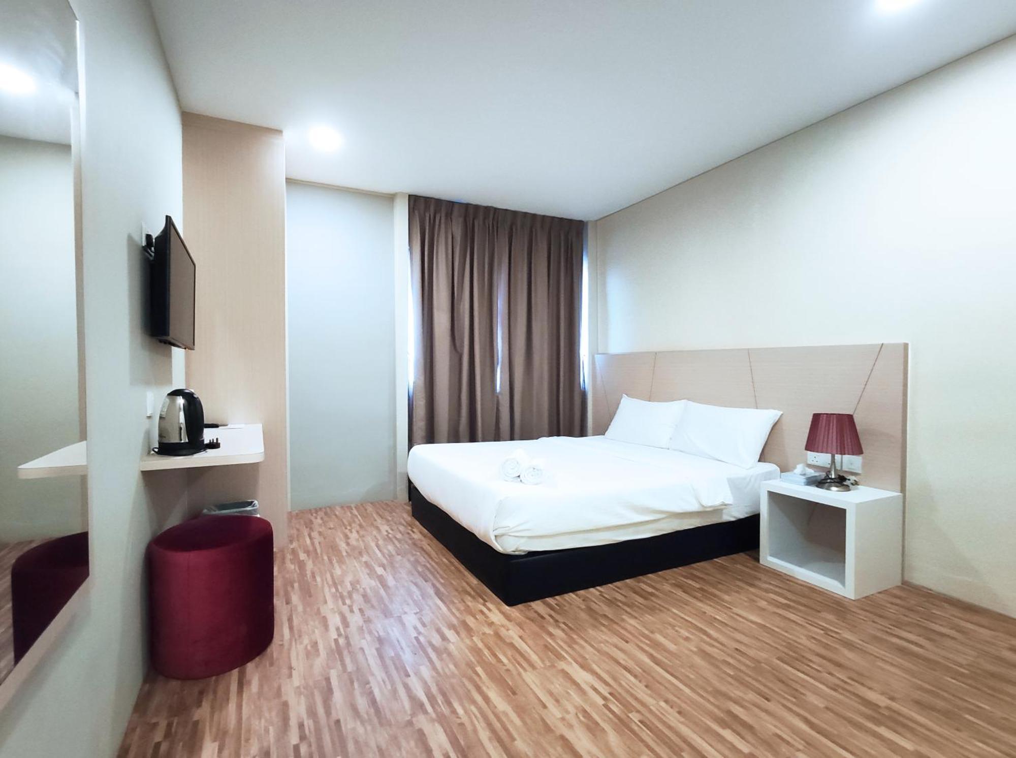 Princess Hotel Pontian Pontian Kechil Exterior foto